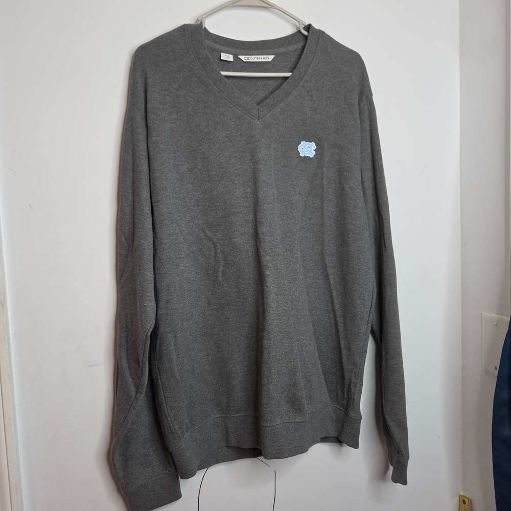 Cutter & Buck UNC Tar Heels V-Neck Sweater Gray Mens Medium Pullover